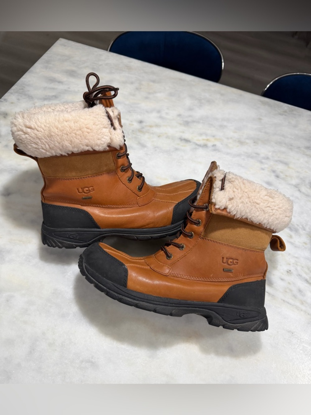 UGG Tan and Cream Leather Shearling Lace-Up Winter Boots
